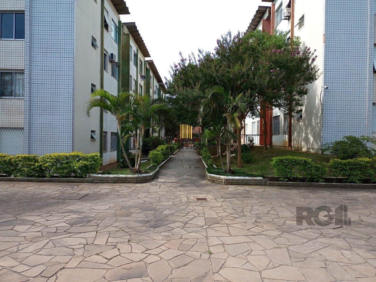 Apartamento 2 dormitórios no bairro Vila Nova