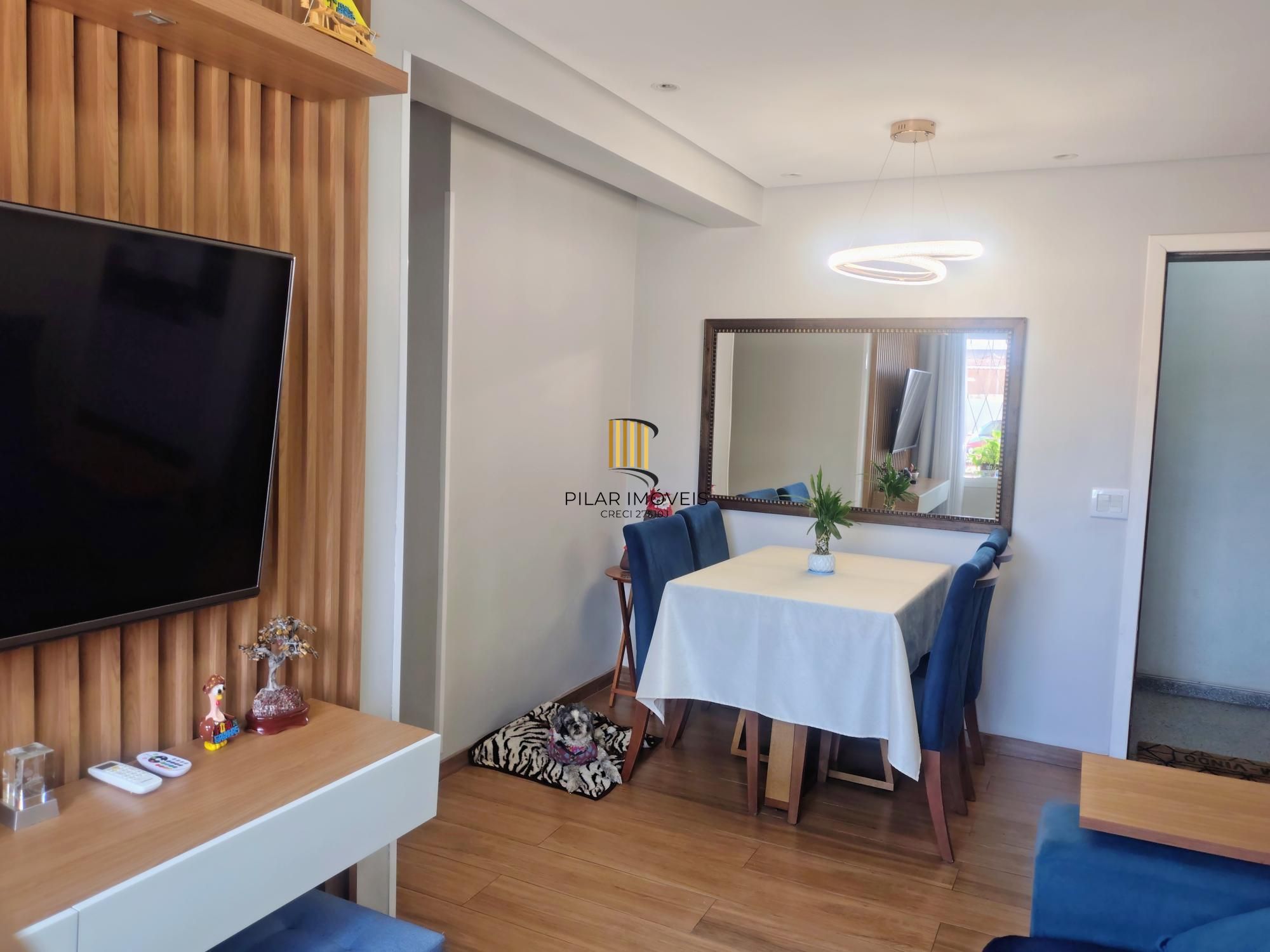 Apartamento térreo com 62m², 2 quartos, vaga coberta, Cavalhada, Porto Alegre/RS