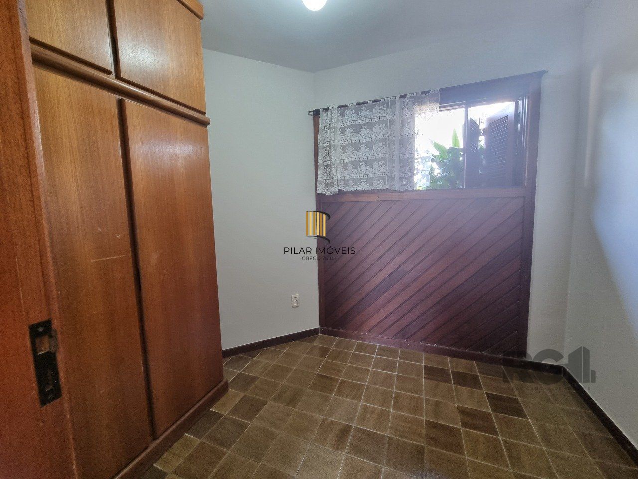 Casa Cond 5 dorm, 3 WC, piscina, jadim grande, cavalhada, Porto Alegre, RS