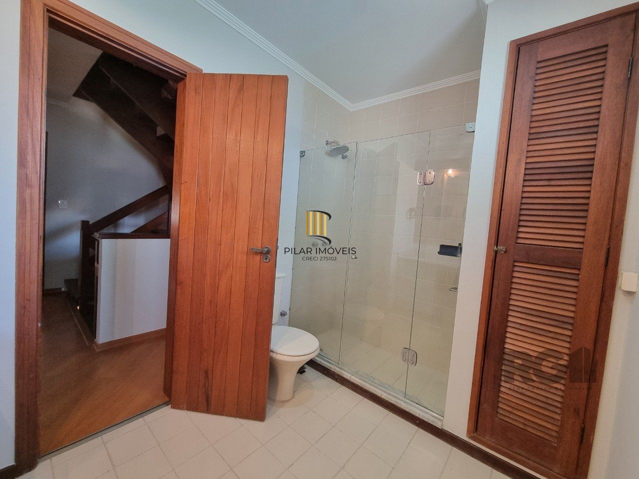 Casa Cond 5 dorm, 3 WC, piscina, jadim grande, cavalhada, Porto Alegre, RS