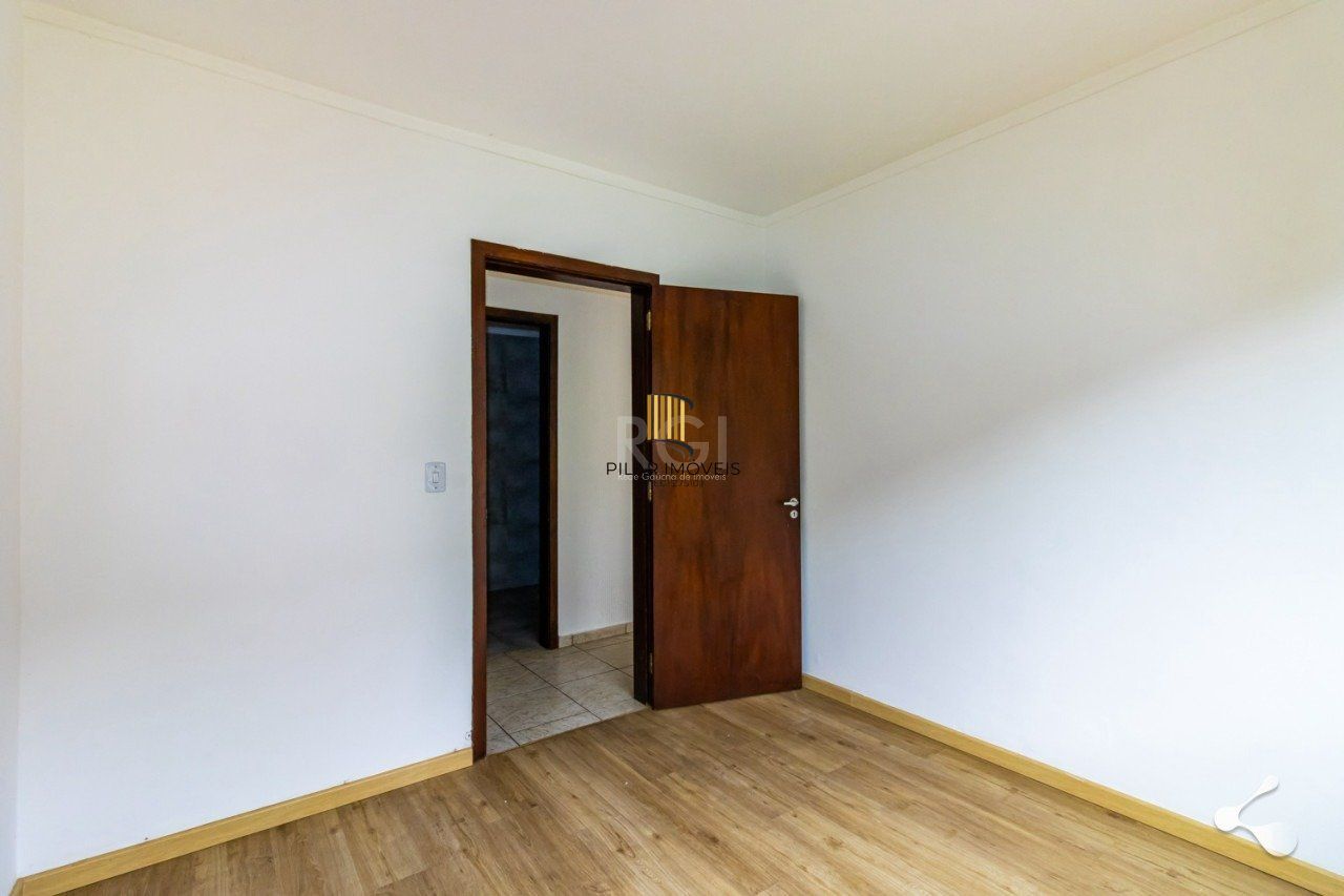 Apartamento 02 dormitórios No Bairro Tristeza em Porto Alegre/RS