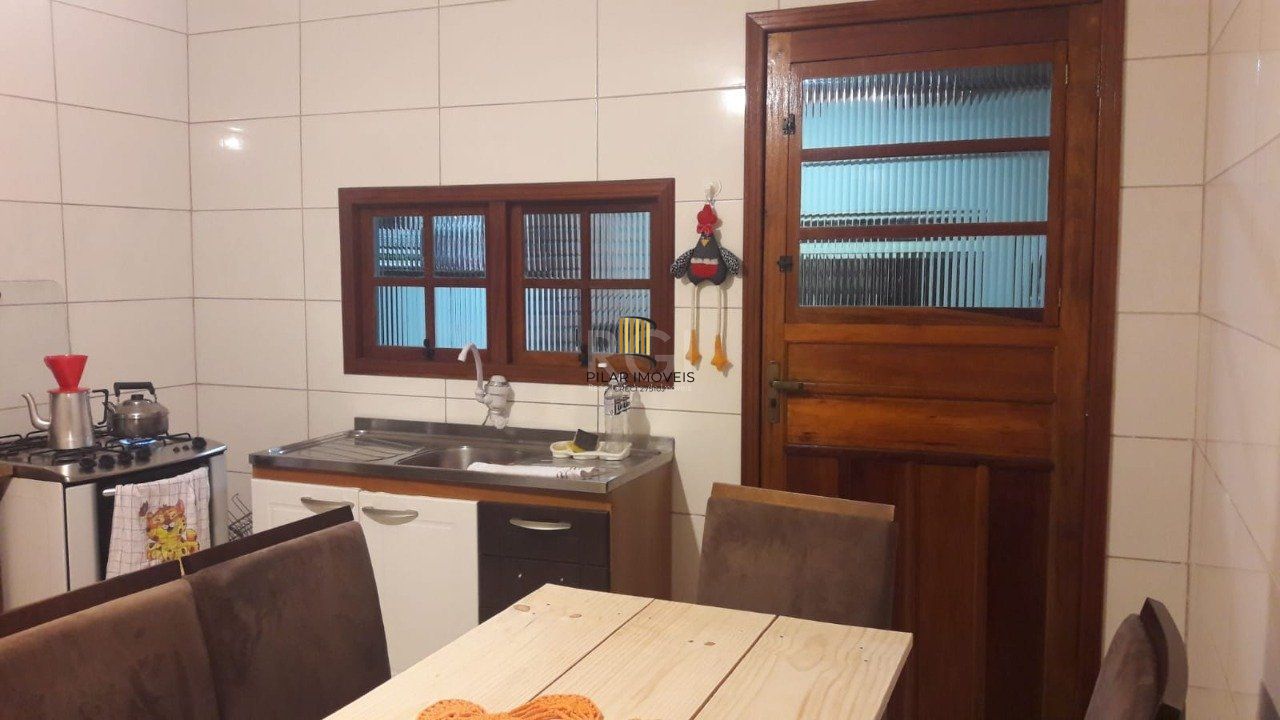 Casa para Venda - 94m², 3 dormitórios, 2 vagas - Agronomia, Porto Alegre
