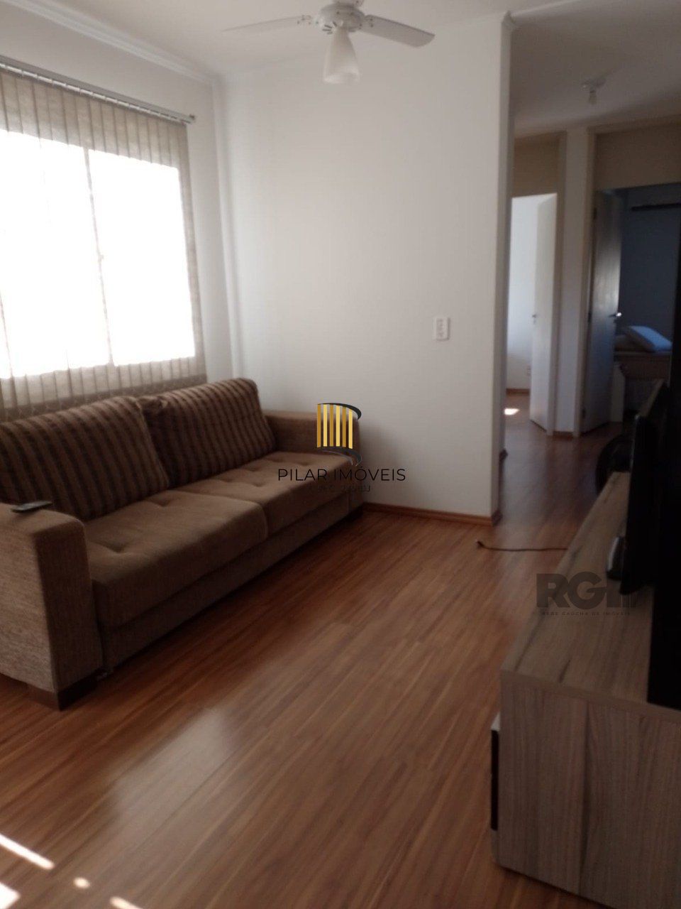 Apartamento de 3 dormitórios com vaga no bairro Morro Santana