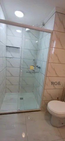Apartamento com 3 dormitórios, 2 banheiros, 1 vaga de garagem, no bairro Cristal, Porto Alegre/RS