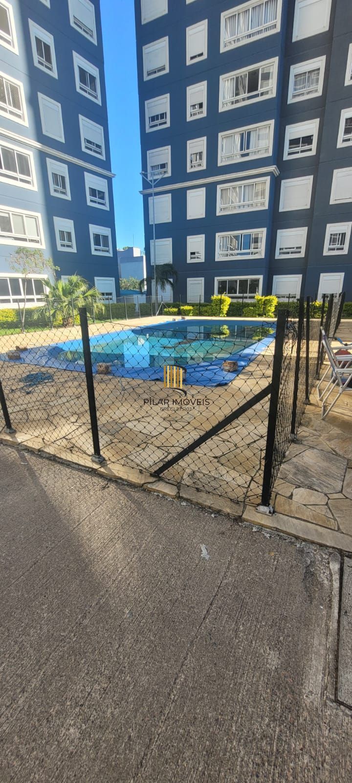 Apartamento com 02 quartos, 01 banheiro, 01 vaga no Bairro Alto Petrópolis.