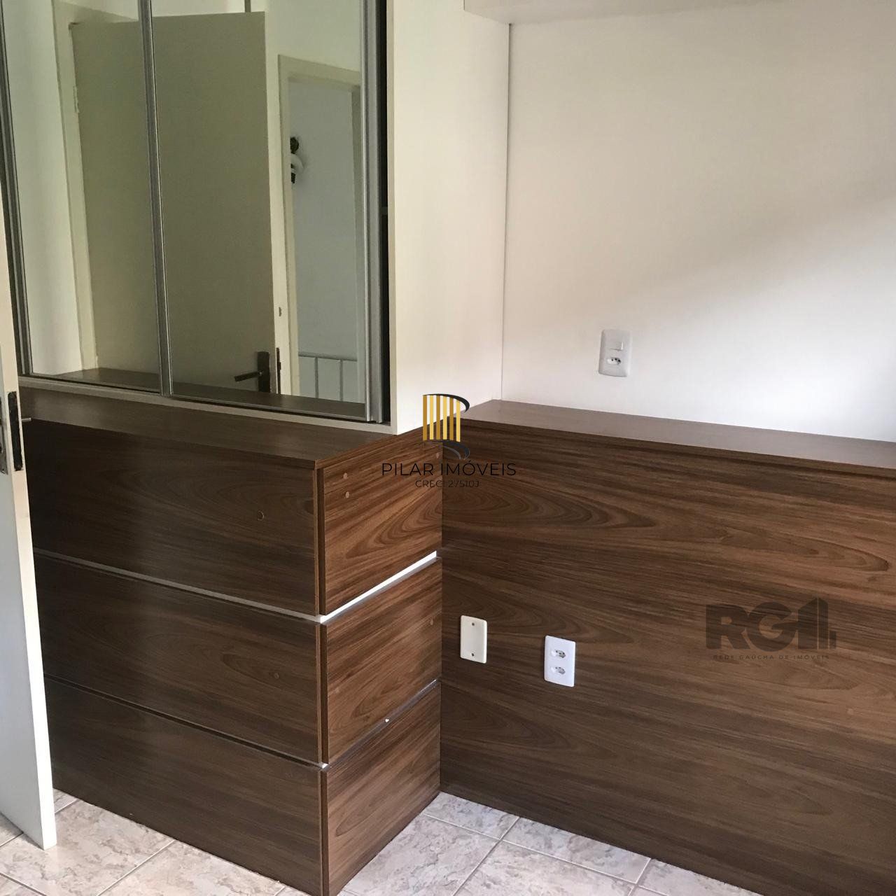 Casa de Condomínio 2 dormitórios no bairro Vila Nova