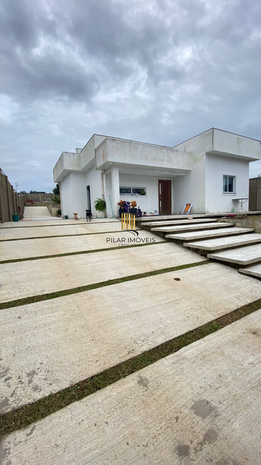 Casa - 175 m², 3 dormitórios, 2 vagas de garagem, Belém Velho, Porto Alegre