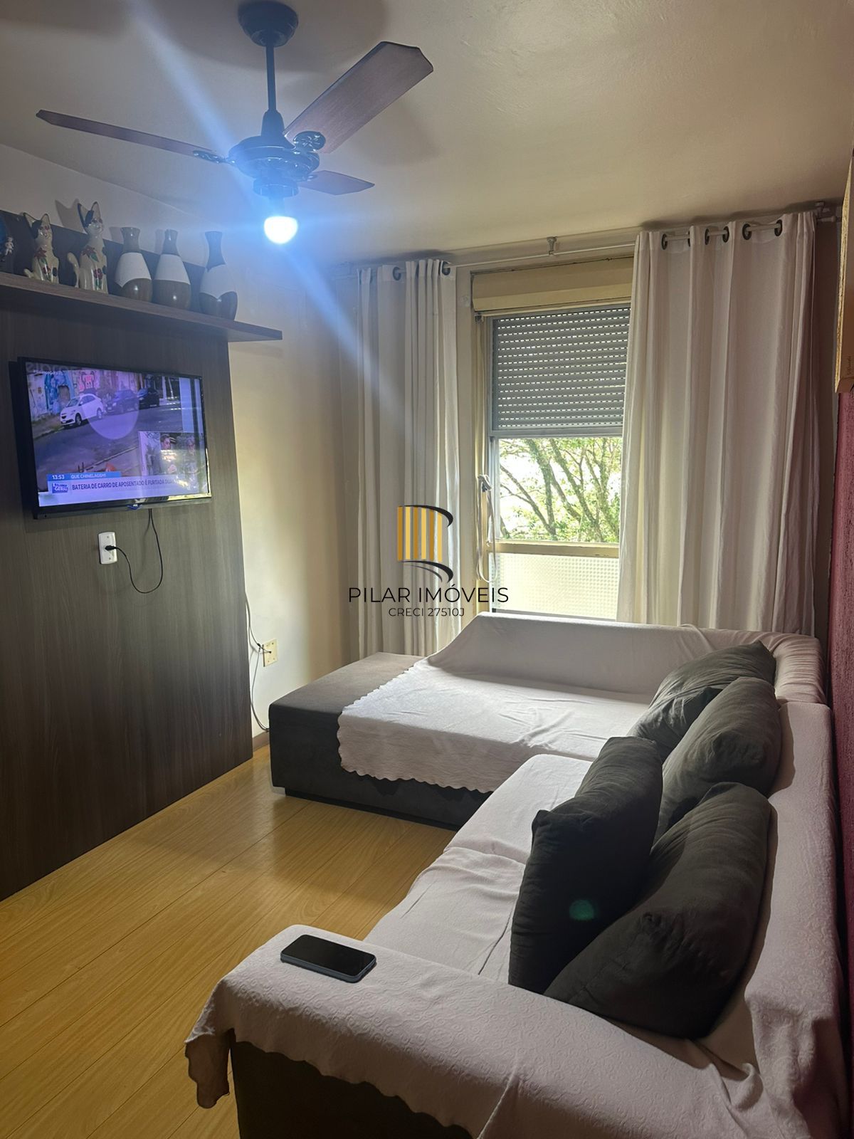 Apartamento com 02 quartos no Bairro Humaitá