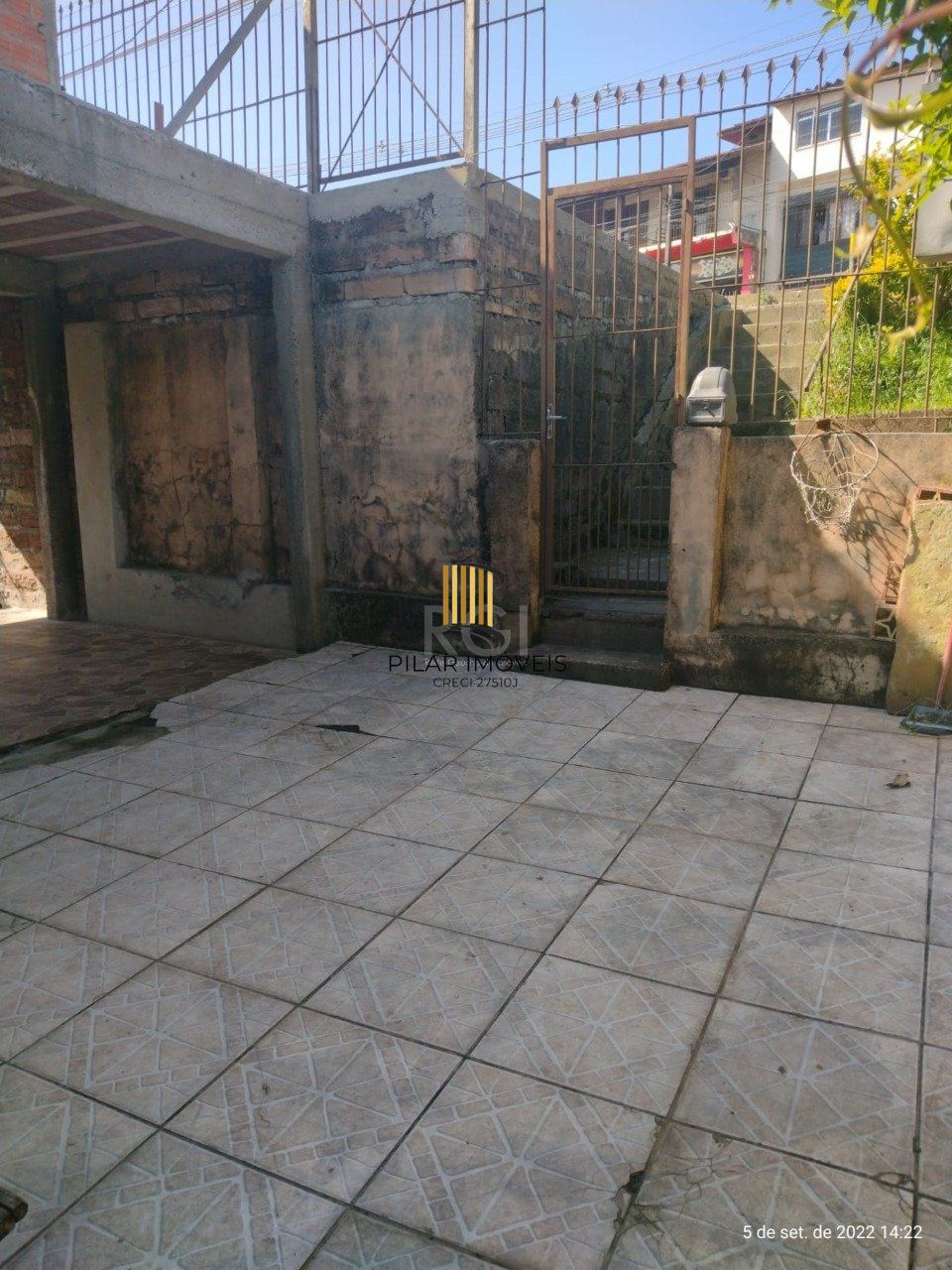 Casa para Venda - 220m², 2 dormitórios, sendo 1 suites, 2 vagas - Cavalhada, Porto Alegre