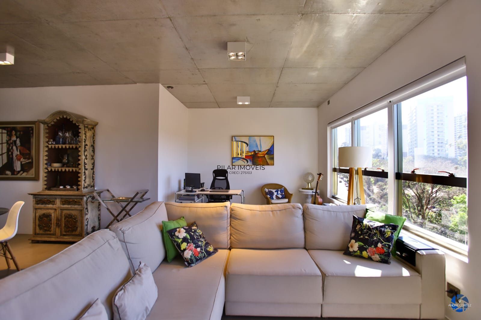 Apartamento de 02 quartos, , 01 vaga, 01 suítes, Área de serviço em Porto Alegre/RS