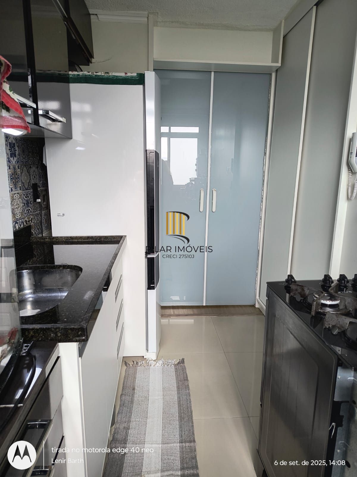 Apartamento para Venda - 45.81m², 2 dormitórios, 1 vaga, Lomba do Pinheiro