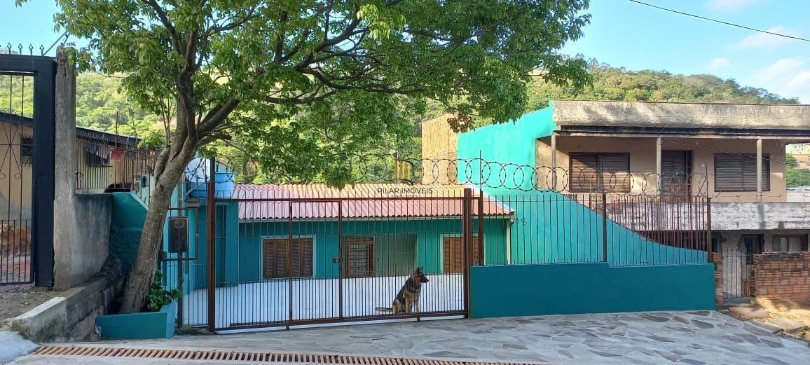 BAIXOU!!! APROVEITE!! LINDA CASA , 3 DORMITÓRIOS, 2 VAGAS -  BAIRRO CASCATA- POA/RS