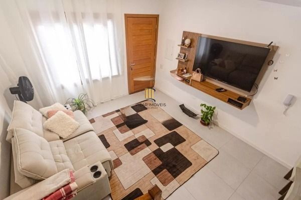 Casa em condominio com 2 vagas