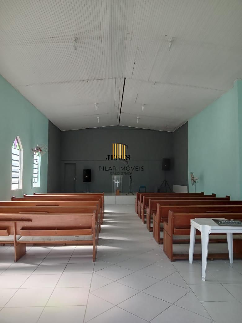Prédio comercial no bairro Camaquã em Porto Alegre/RS.