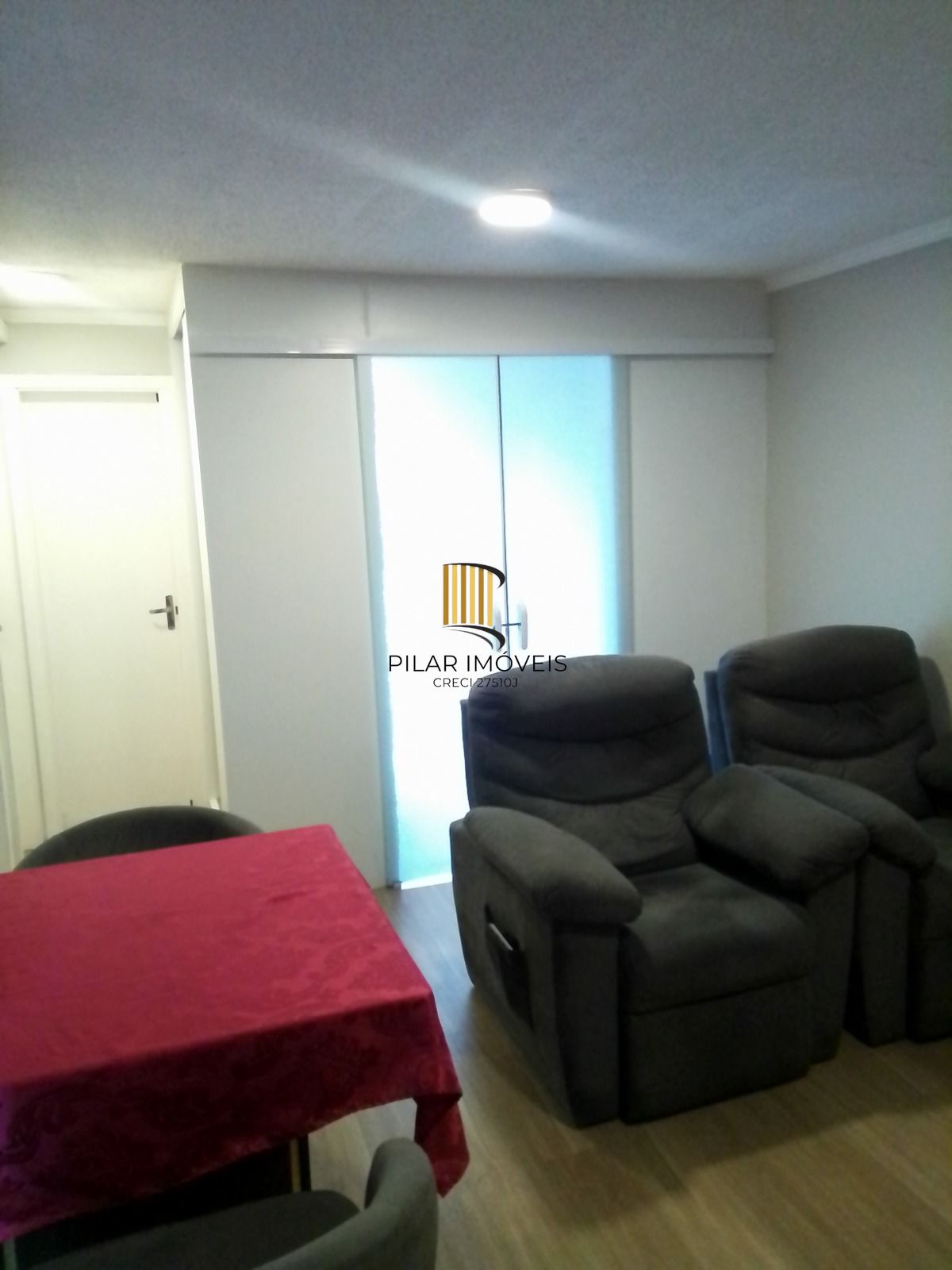 Apartamento para Venda - 45.81m², 2 dormitórios, 1 vaga, Lomba do Pinheiro