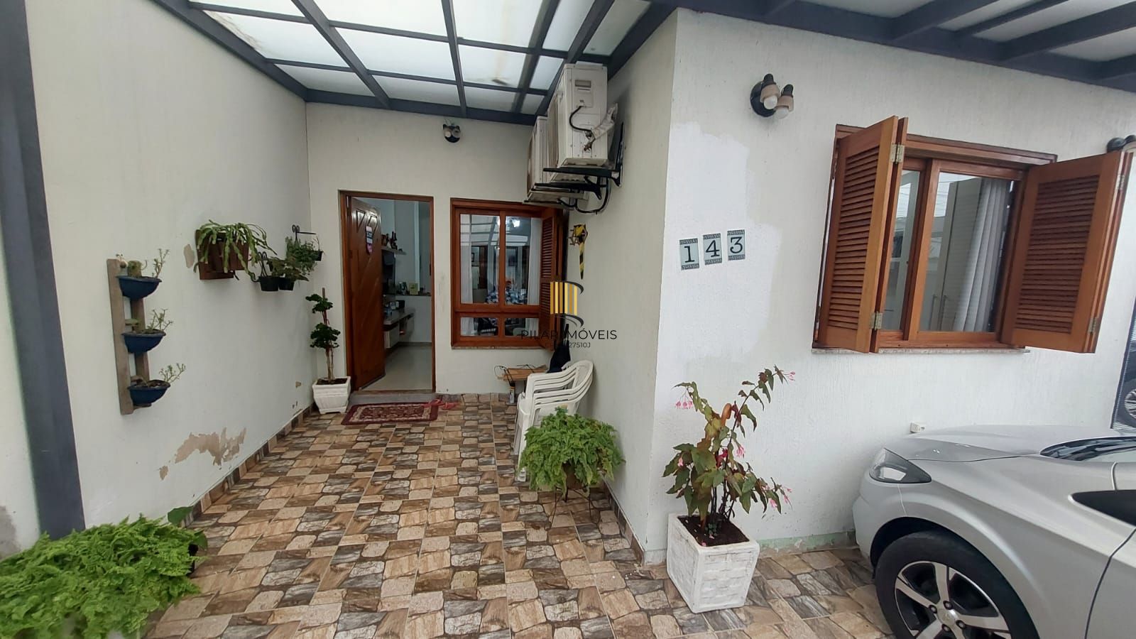 CASA NO LAGOS DE NOVA IPANEMA - 2 QUARTOS E ATELIER NO PISO SUPERIOR - Pilar Imóveis