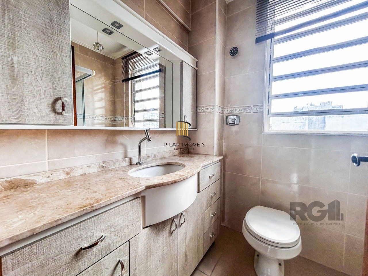 Apartamento de 1 dormitório na Cidade Baixa.