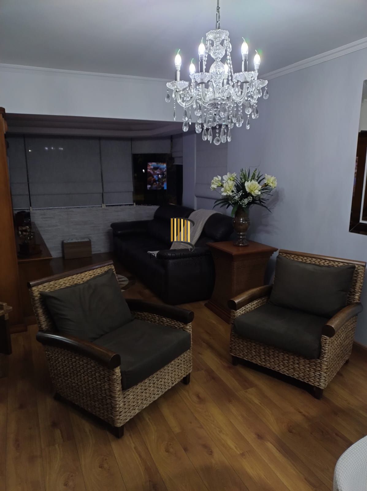 APARTAMENTO 3 DORMITORIOS , SENDO 1 SUÍTE, 2 VAGAS PARA CARRO COBERTAS, UNCO NO ANDAR, VILA IPIRANGA, PORTO ALEGRE/RS