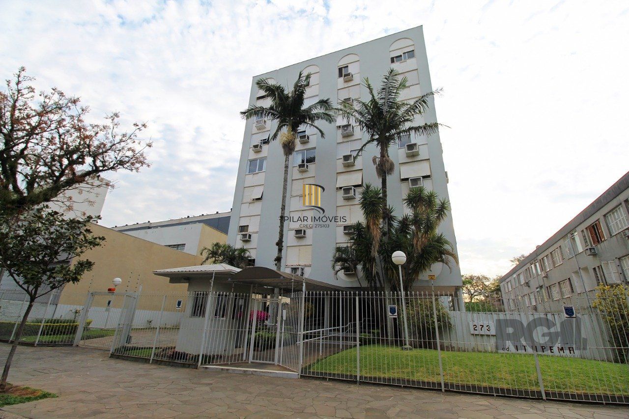 Apartamento a venda composto de dois dormitórios no bairro menino Deus com vaga