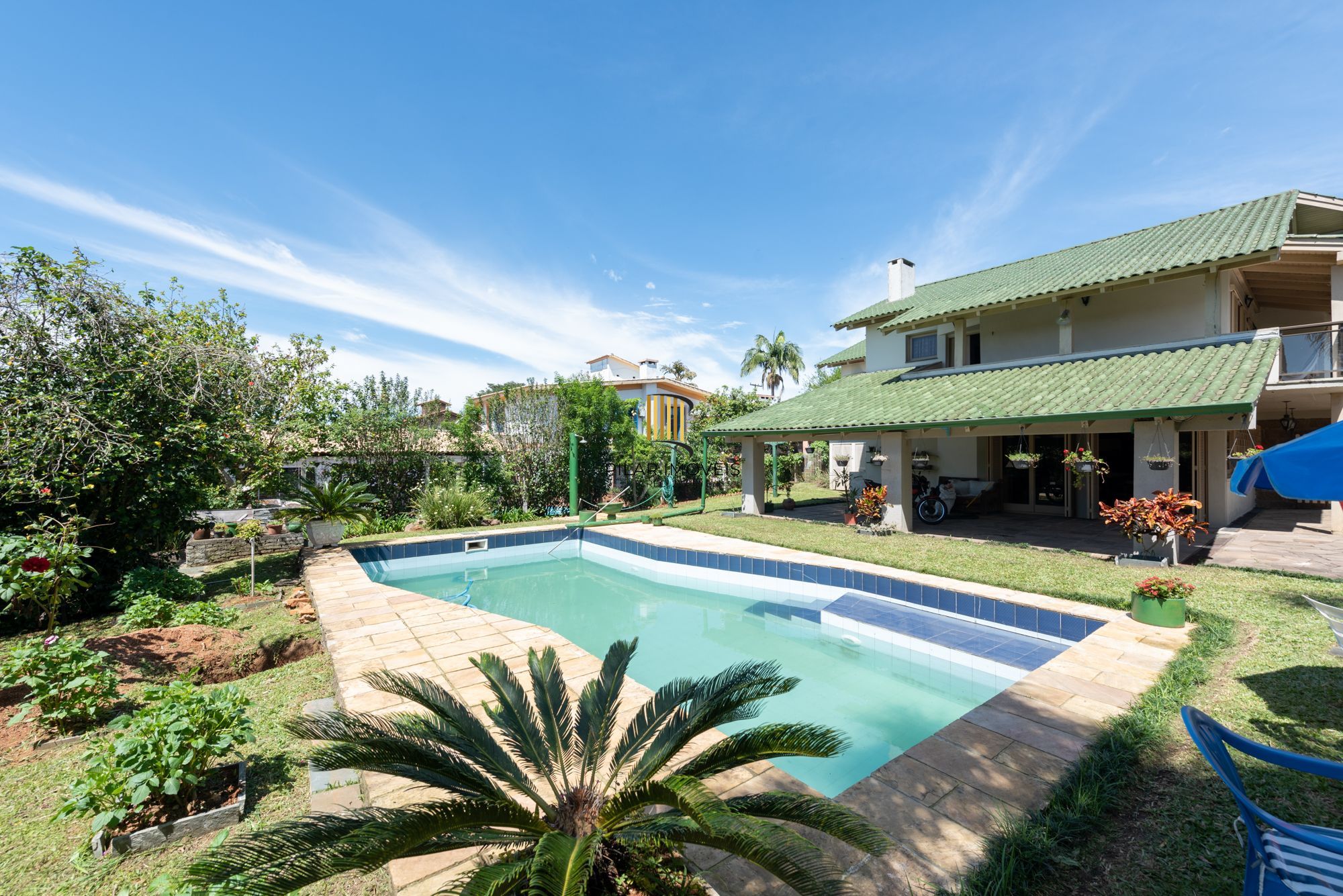 Casa de Condomínio 3 dormitórios no bairro Cavalhada