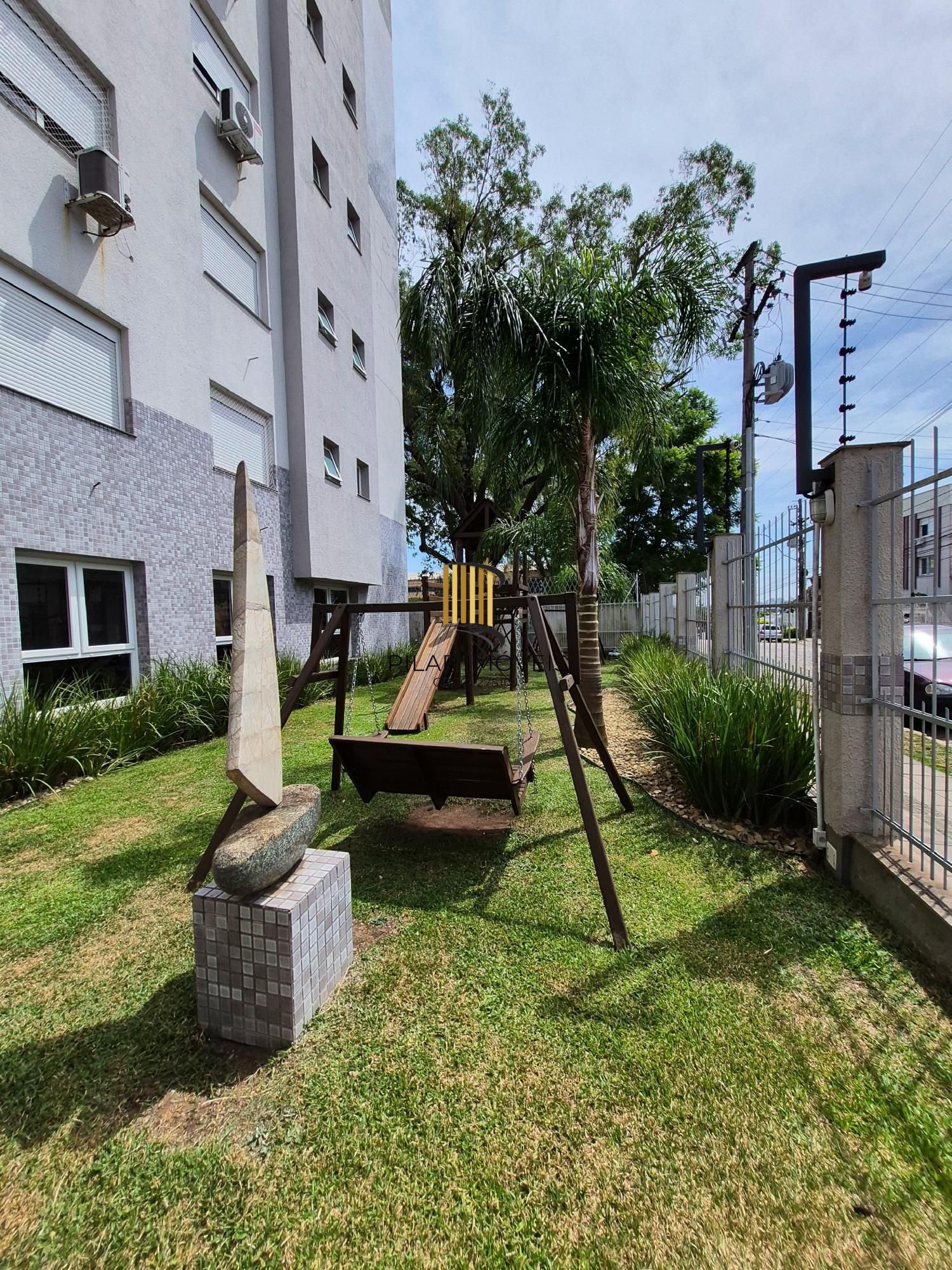 Apartamento 2 dormitórios com suíte | 2 vagas | Mobiliado | Vista da cidade