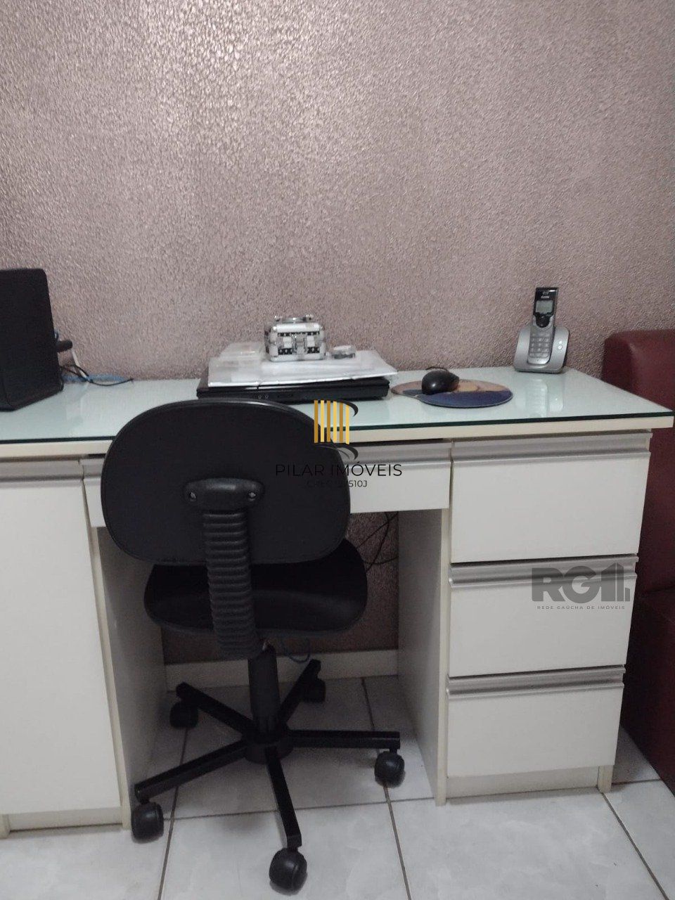 apartamento de 2 dormitórios no bairro  Rubem Berta