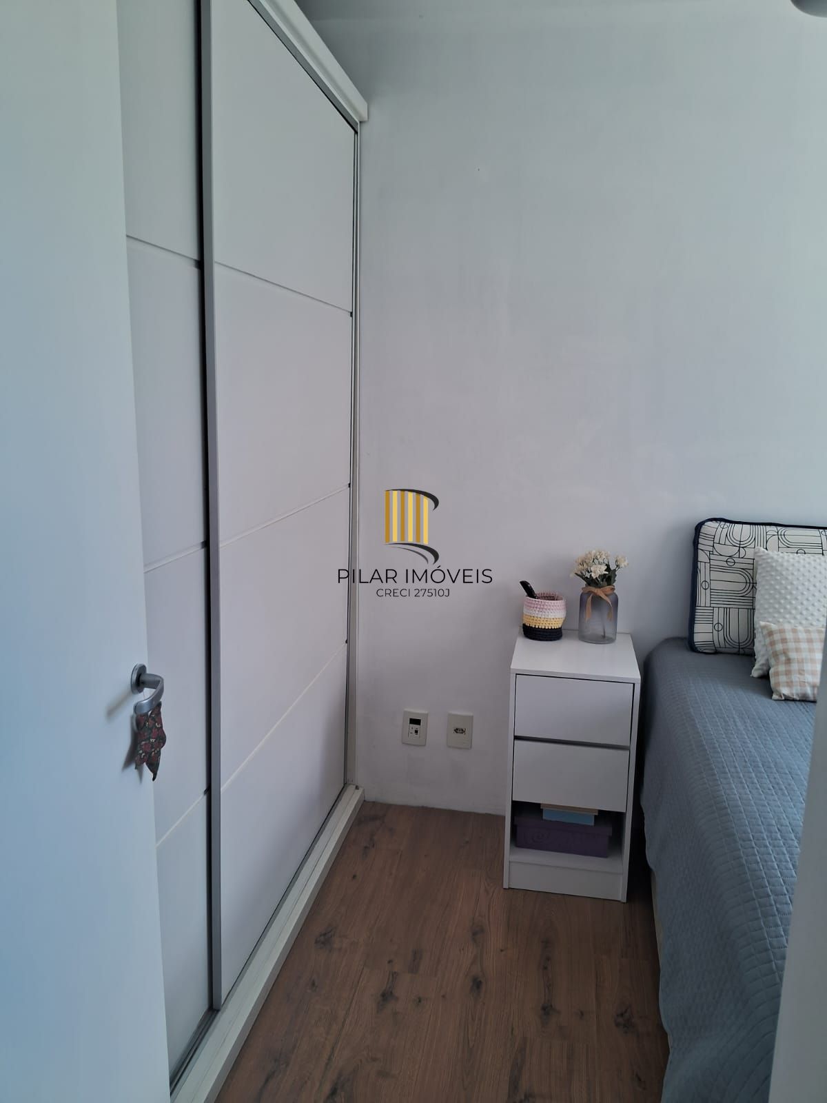 Apartamento 2 dormitórios no bairro Cristal