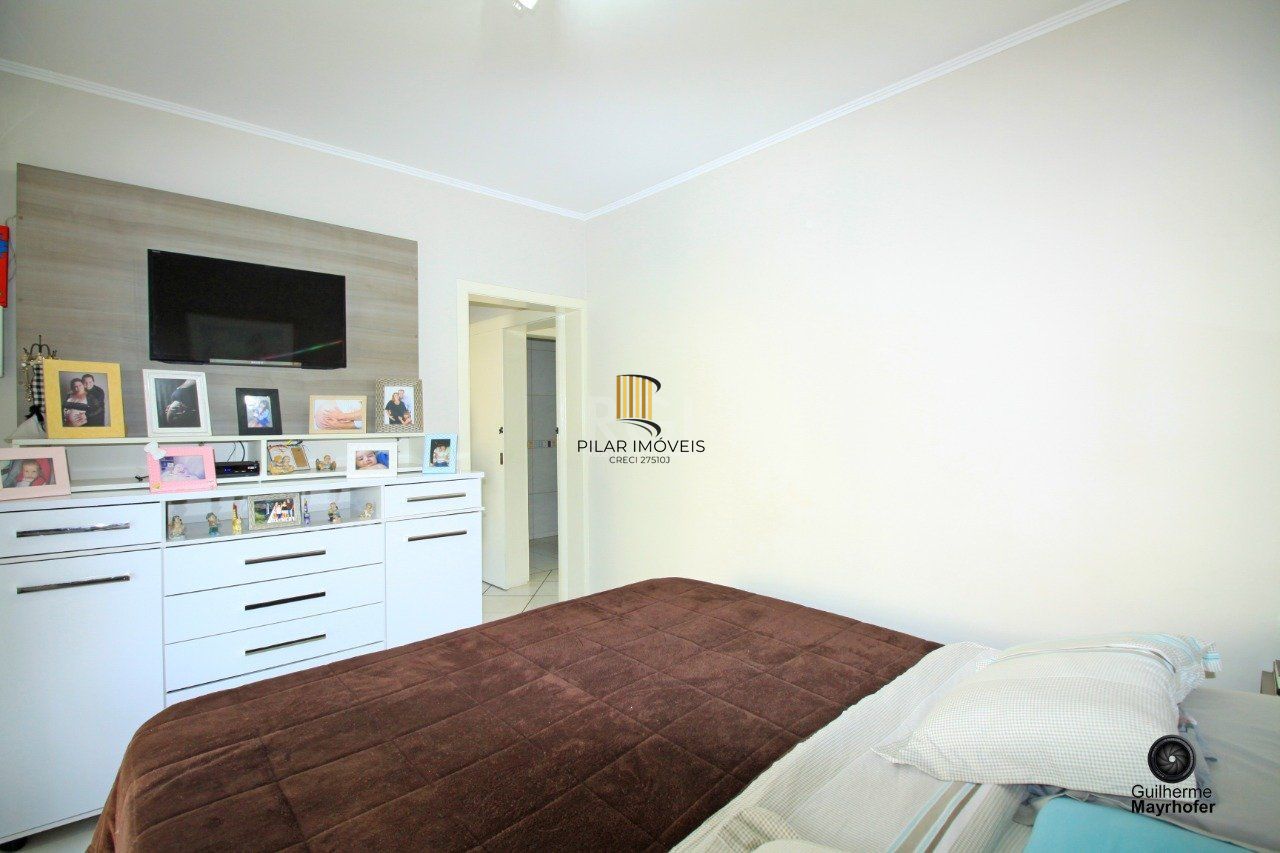 Casa para Venda - 328.5m², 3 dormitórios, sendo 1 suites, 3 vagas - Cavalhada, Porto Alegre