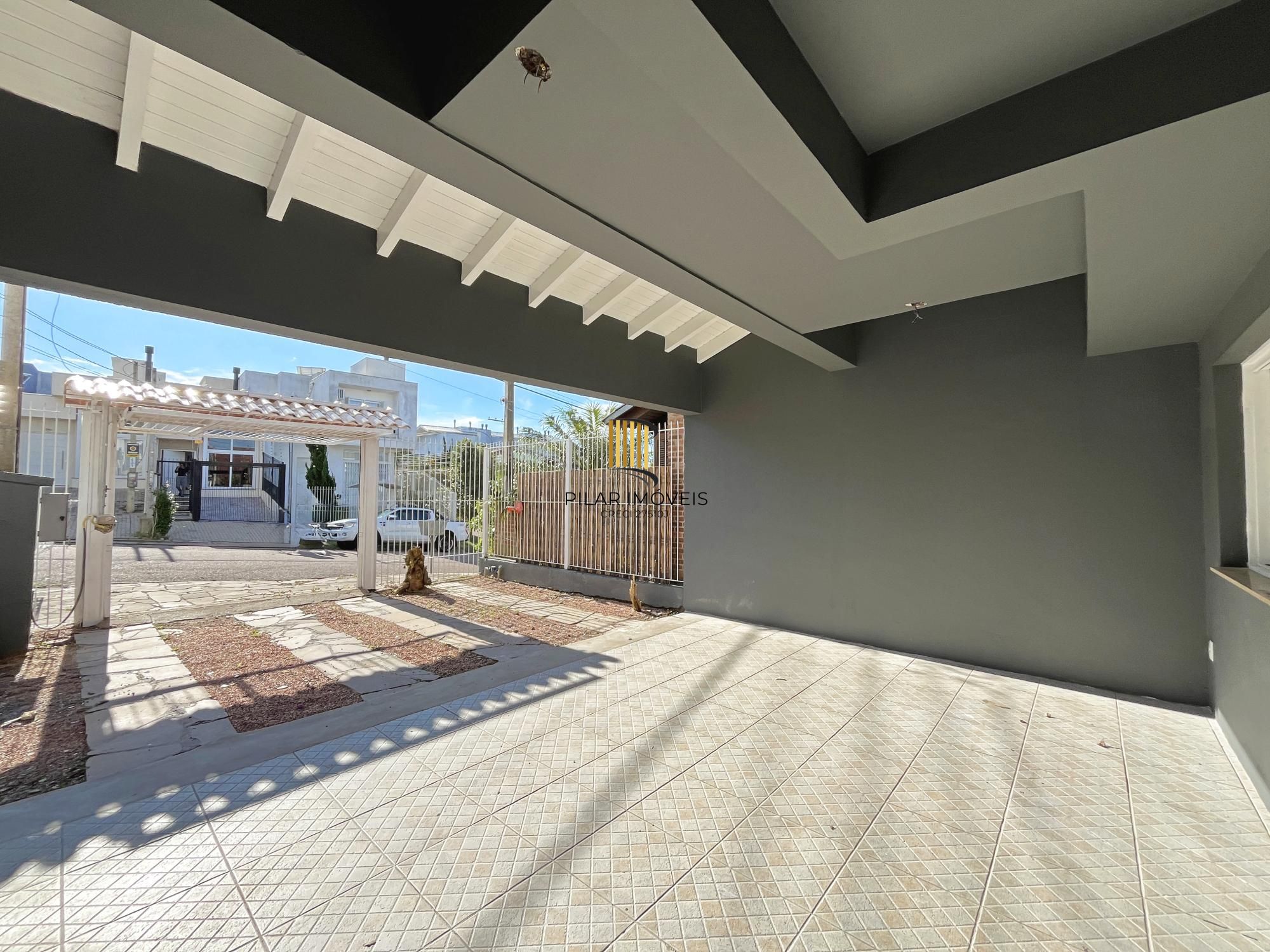 Casa 3 dormitórios no bairro Aberta dos Morros