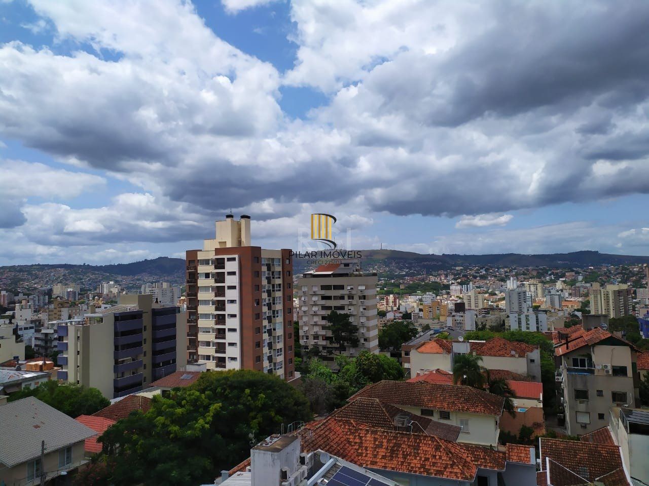 Apartamento para Venda - 90.31m², 2 dormitórios, sendo 2 suites, 2 vagas - Petrópolis