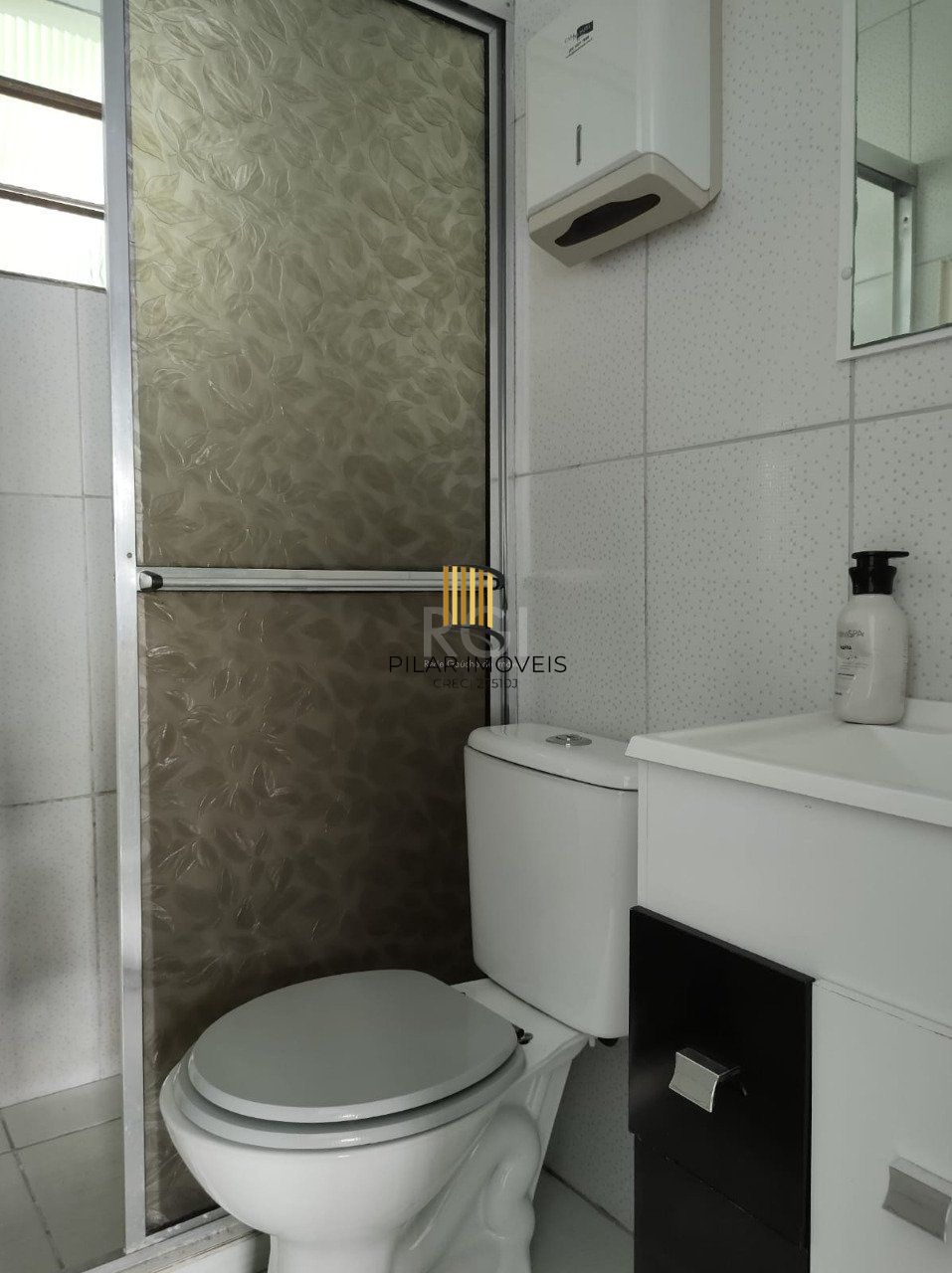 Casa Condominio para Venda - 36m², 2 dormitórios, 1 vaga - Guarujá, POA