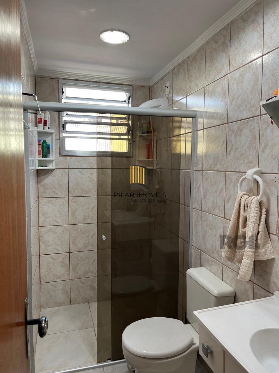 Apartamento com 2 quartos, vaga de garagem, lavabo, no bairro Cristal, Porto Alegre/RS