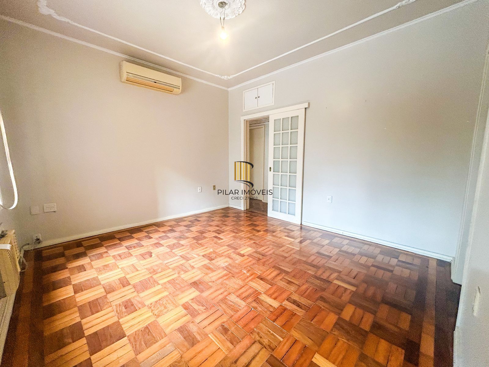 Apartamento na rua Riachuelo com 3 dormitórios e 2 banheiros