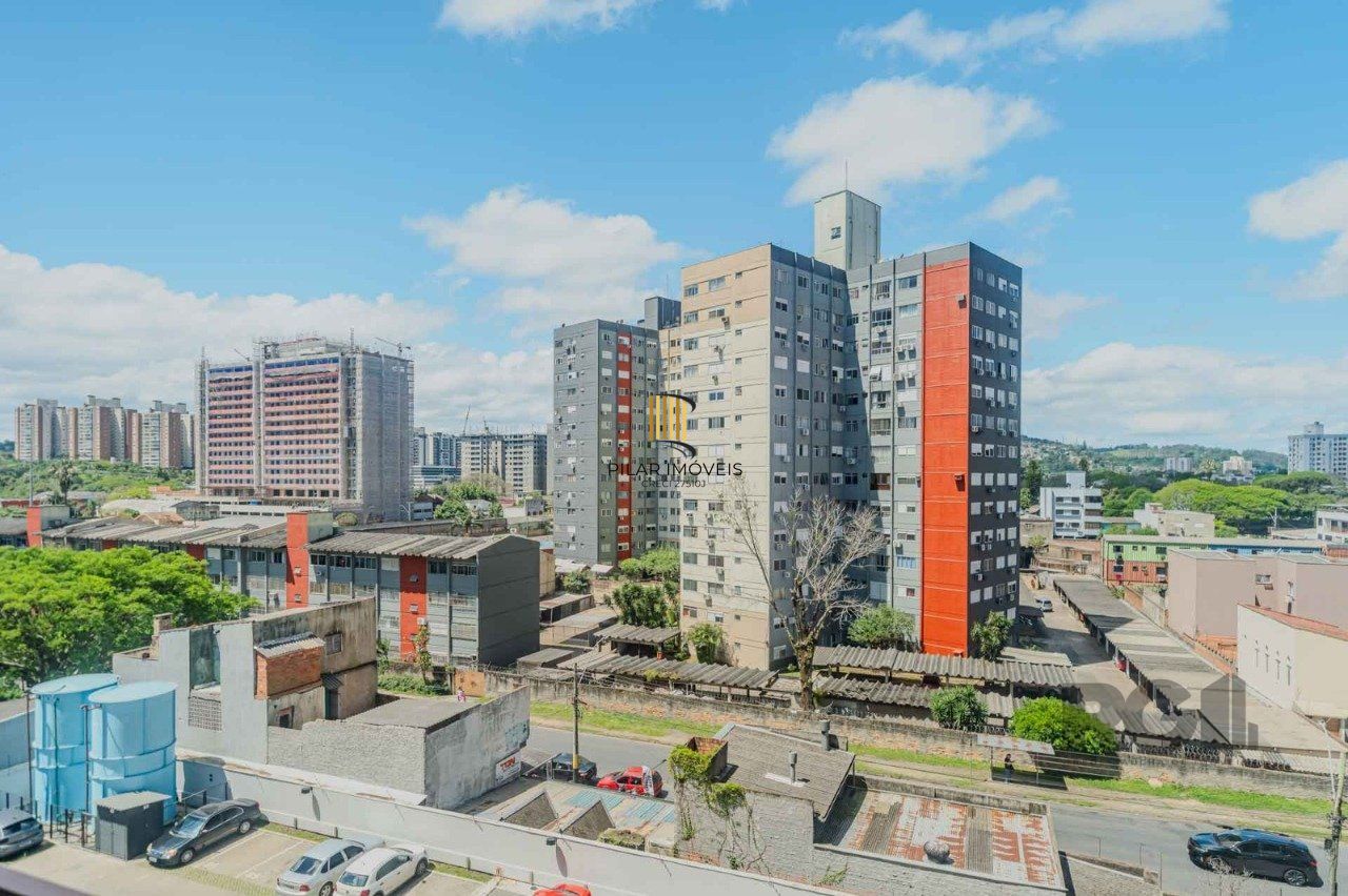 Apartamento com 01 quarto e 01 vaga no Bairro Partenon