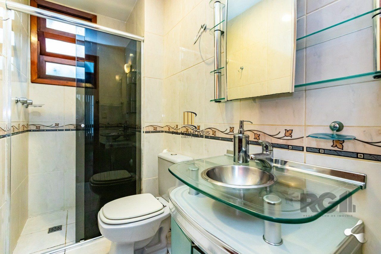 Apartamento com 2 dormitórios e 1 vaga de garagem escriturada  no bairro Rio Branco