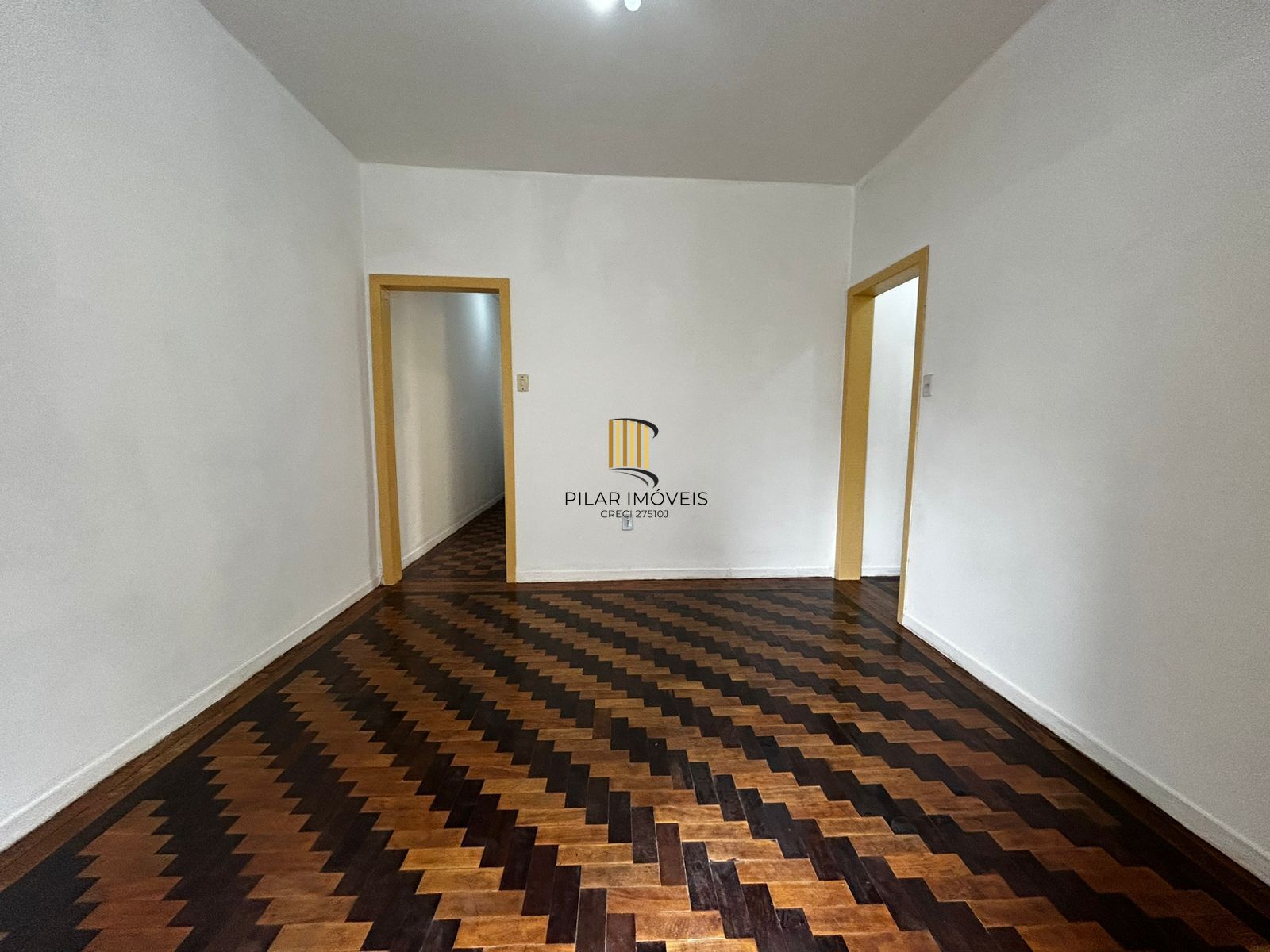 APARTAMENTO GARDEN, 1 QUARTO, PÁTIO PRIVATIVO, PROX HOSPITAL DE CLINICAS POA/RS