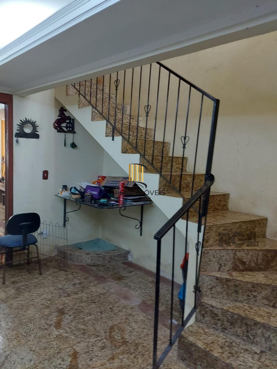 Casa 4 dormitórios no bairro Aberta dos Morros