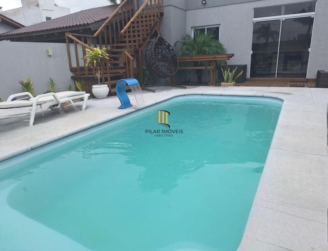 Casa na praia  Xangri-la c 222m2 privados  , 3 dormit, 2 Suites semi mobiliada c piscina. aceita imóvel como parte do pagamento em Porto Alegre
