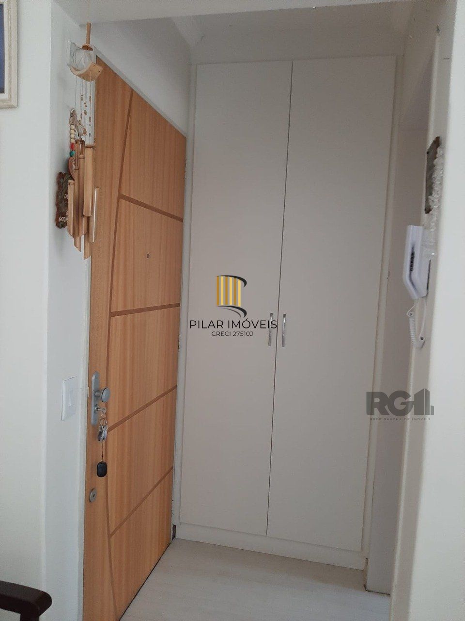 Apartamento de 02 quartos no Partenon
