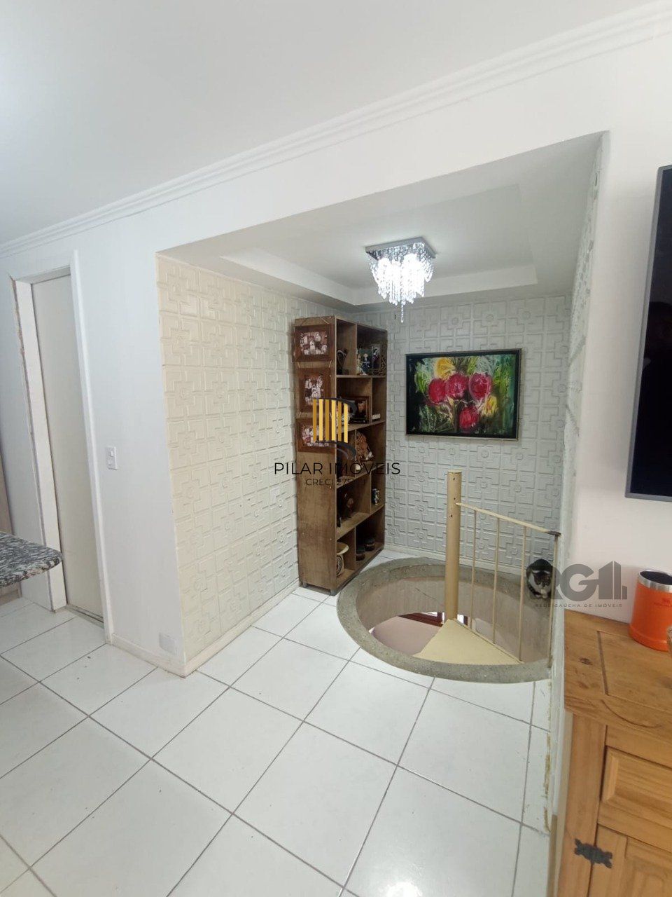 Apartamento duplex para Venda - 93.32m², 2 dormitórios, sendo 1 suite, 1 vaga - Santo Antonio, Porto Alegre
