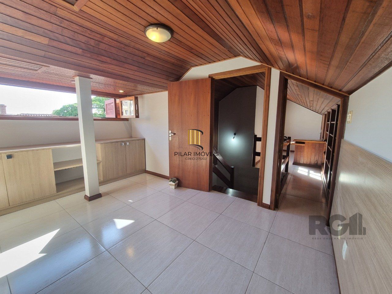 Casa Cond 5 dorm, 3 WC, piscina, jadim grande, cavalhada, Porto Alegre, RS