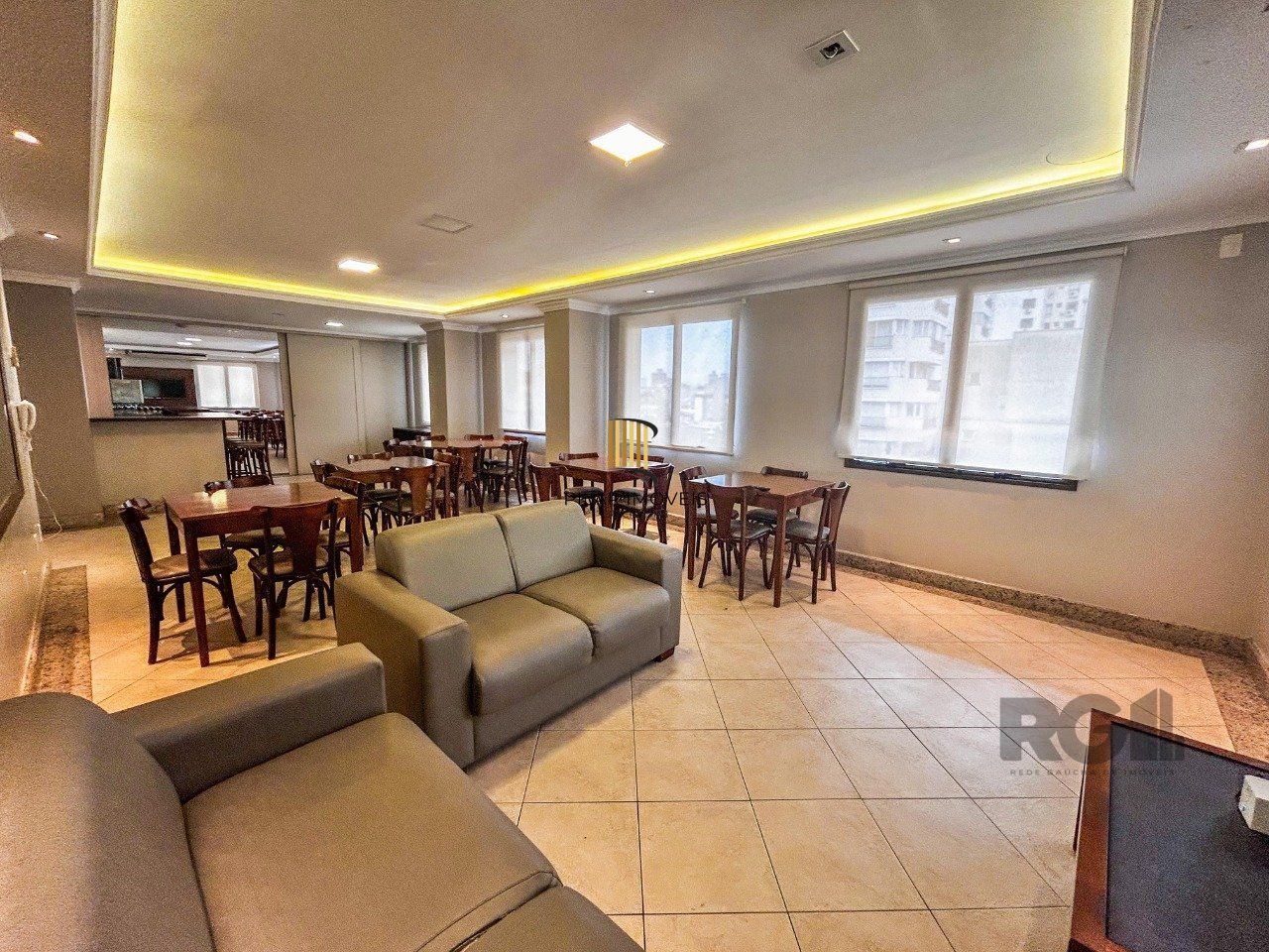 Apartamento 3 dormitórios no bairro Mont Serrat