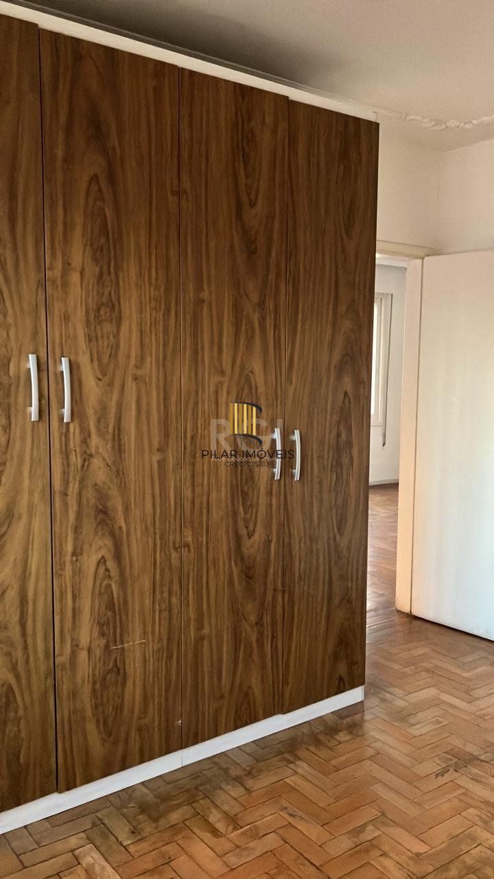 Apartamento de 2 dormitórios no bairro Passo d´Areia
