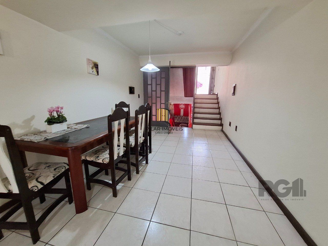 Casa com 537,00 m² com 04 dormitórios no Bairro Tristeza