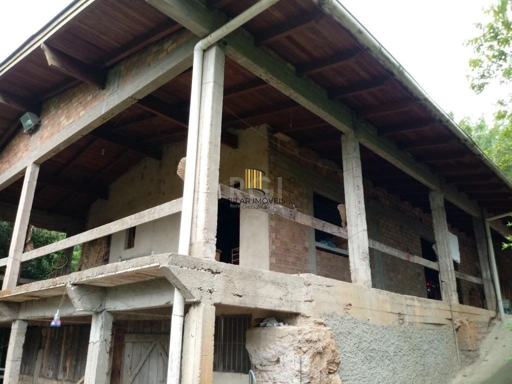 Sítio para Venda - 300m², 3 dormitórios, sendo 1 suites, 4 vagas - Krahe, Viamão