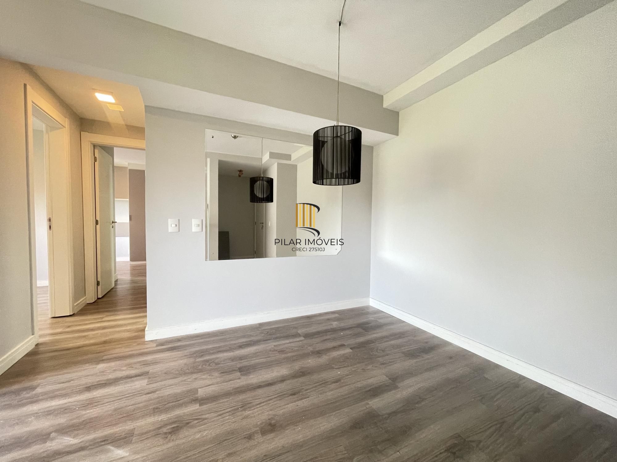 Impecável apartamento semimobiliado, 2 dormitórios, 2 banheiros e 1 vaga coberta