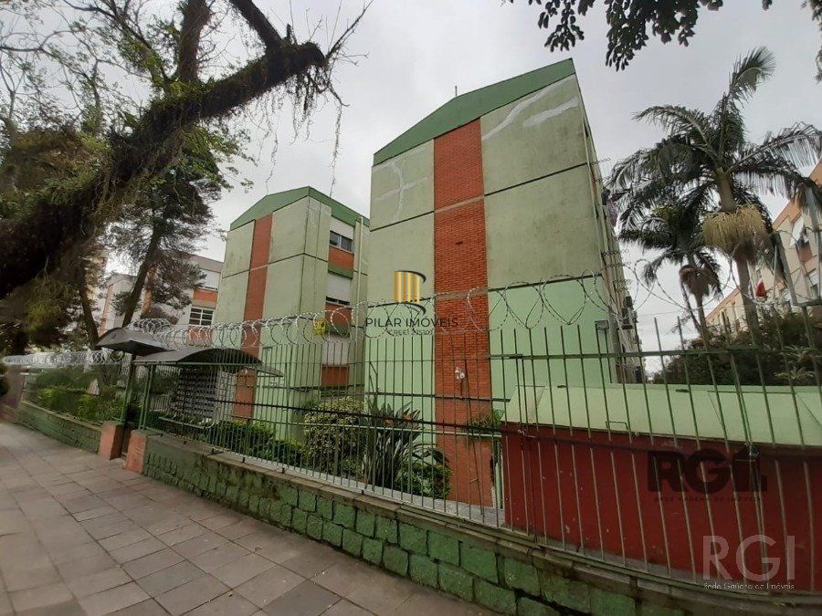 APARTAMENTO 2 DORMITÓRIOS, VAGA ROTATIVA, NO BAIRRO CRISTAL, PORTO ALEGRE/RS