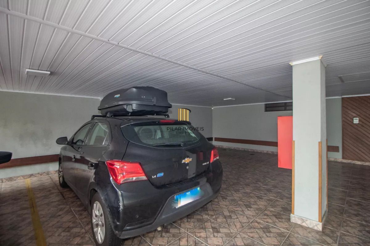 Casa 2 dormitórios no bairro Cristal