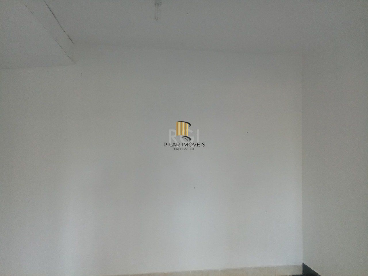 Loja para Venda - 39m², 0 dormitórios, Jardim São Pedro, Porto Alegre