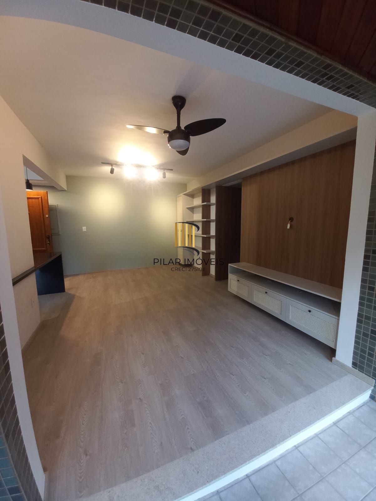 Apartamento reformado no coração da Tristeza